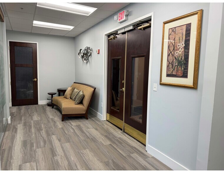 More Photos Of 6230 Shiloh Rd, Alpharetta Office For Lease