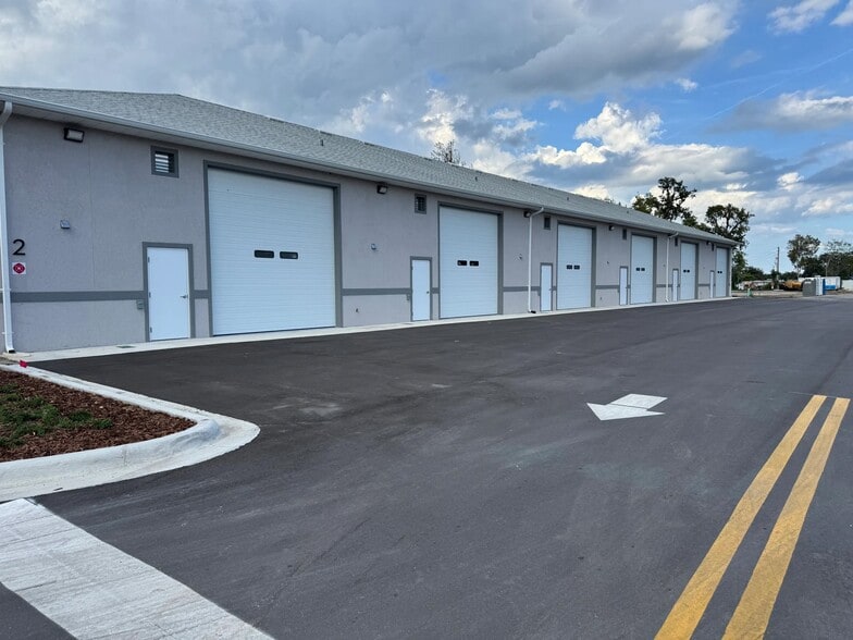More Photos Of 1101 Reed Canal Rd, Port Orange Warehouse For Sale