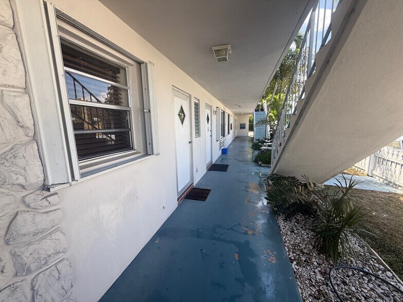 More Photos Of 430 N J St, Lake Worth Beach Apartments For Sale