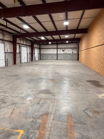 More Photos Of 28 Kenton Lands Rd, Erlanger Warehouse For Lease