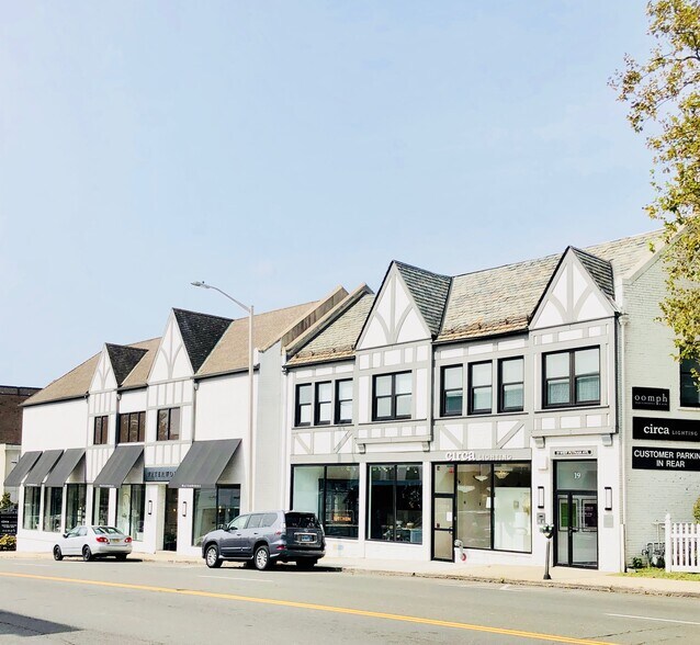 More Photos Of 19 W Putnam Ave, Greenwich Office For Lease