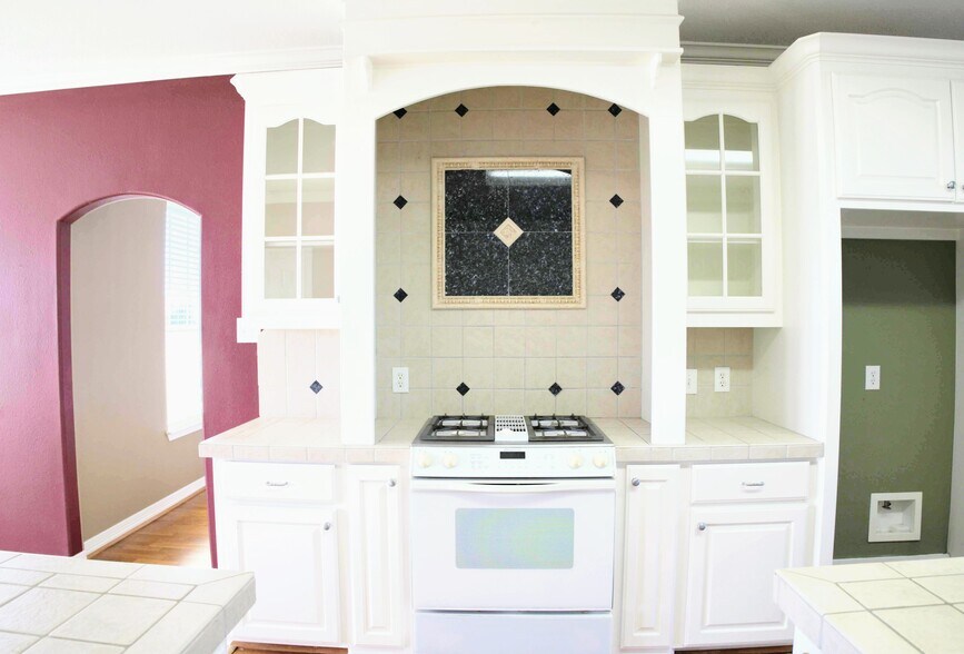 More Photos Of 2982 FM 2935, Brenham Flex For Sale