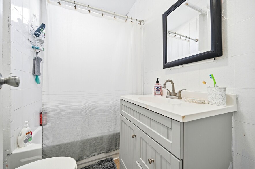 More Photos Of 775 Nepperhan Ave, Yonkers Multifamily For Sale