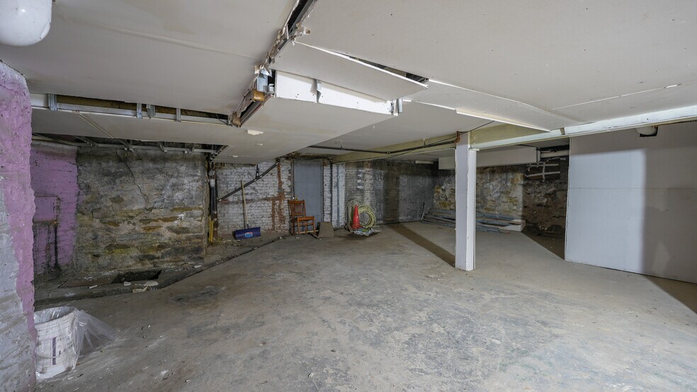 More Photos Of 330 E 22nd St, Brooklyn Apartments For Sale
