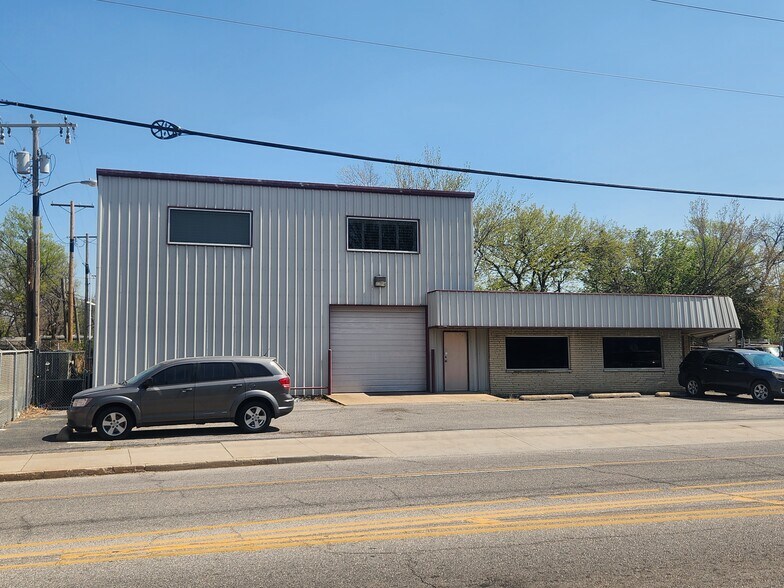More Photos Of 813 S Lewis Ave, Tulsa Storefront Retail Office For Sale