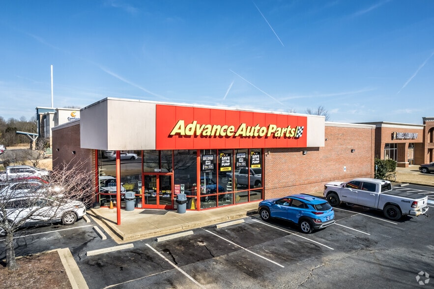 Primary Photo Of 6830 Goodman Rd, Olive Branch Auto Repair For Lease