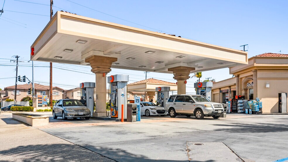 More Photos Of 11470 Edinger Ave, Fountain Valley Service Station For Sale