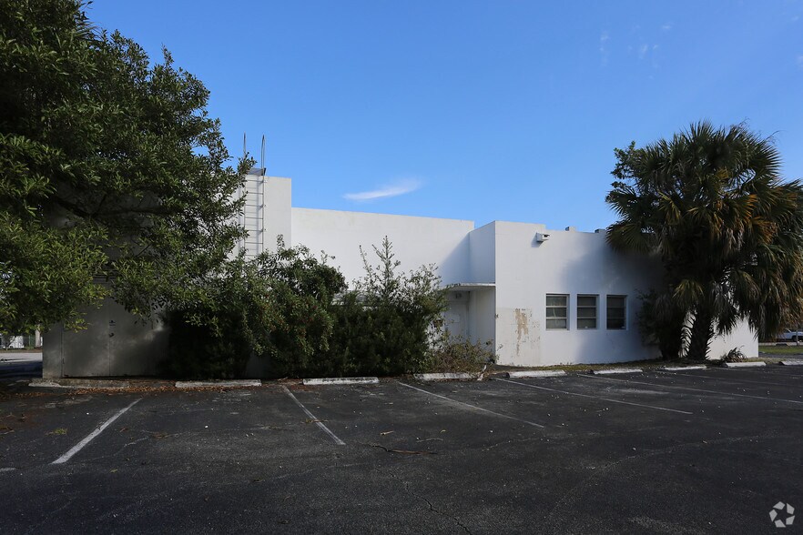 More Photos Of 3501 Orange Ave, Fort Pierce Office For Sale