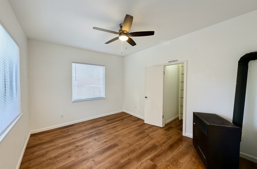 More Photos Of 1901-1911 Sonoma Blvd, Vallejo Apartments For Sale