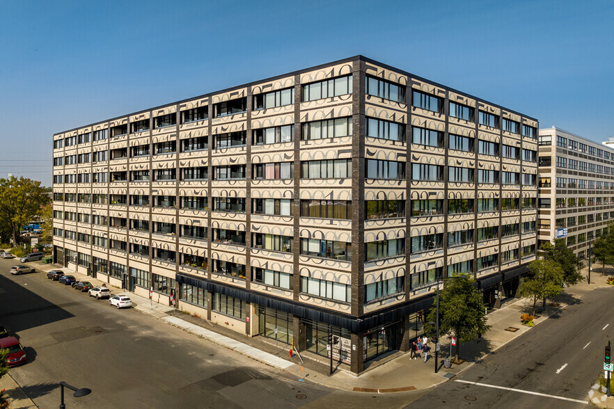 Primary Photo Of 9319-9323 Av De L'esplanade, Montréal Apartments For Sale