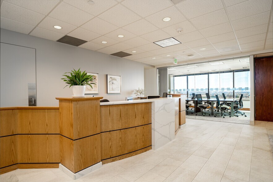 More Photos Of 8400 E Prentice Ave, Greenwood Village Office For Lease