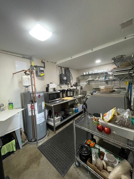 More Photos Of 229 Elm St, Ludlow General Retail For Sale