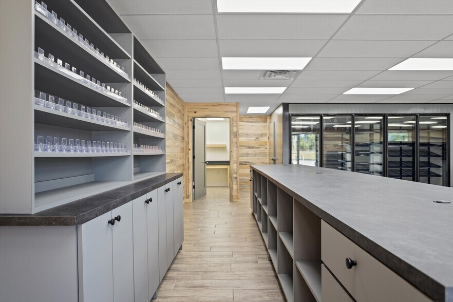 More Photos Of 6893 TX-19, Crockett Freestanding For Sale