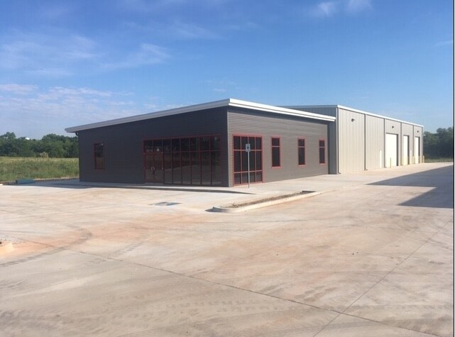 More Photos Of 231 NW 71st St, Oklahoma City Unknown For Lease