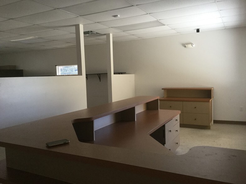 More Photos Of 5-45 Ryant Blvd, Sebring Medical For Sale