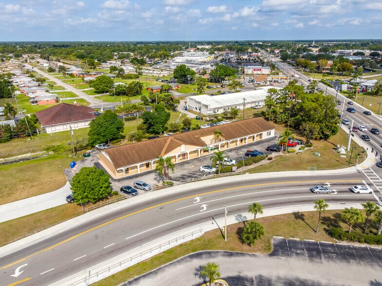 More Photos Of 45 Alabama Rd, Lehigh Acres General Retail For Lease