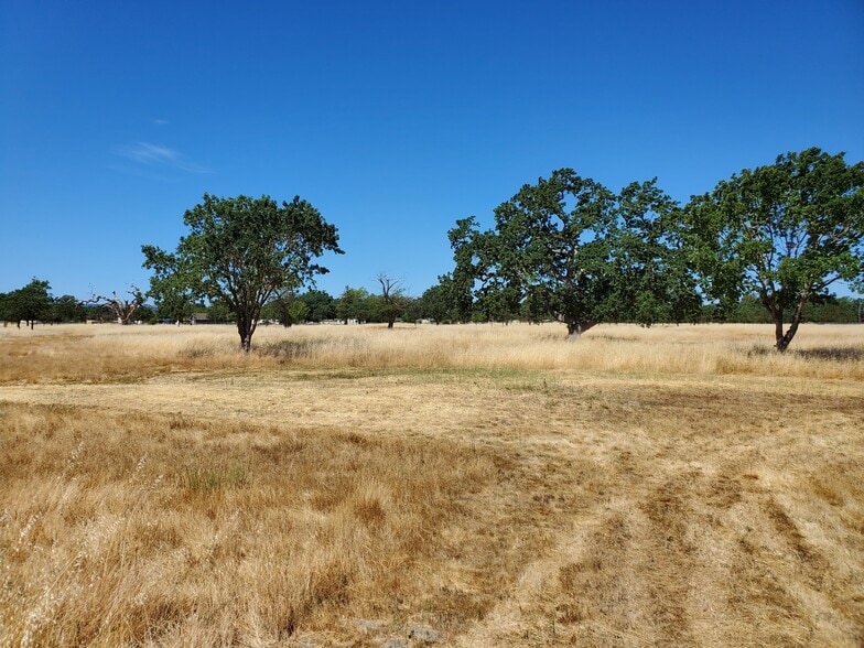 More Photos Of 4001 Coral Sea Ave, Santa Rosa Land For Sale