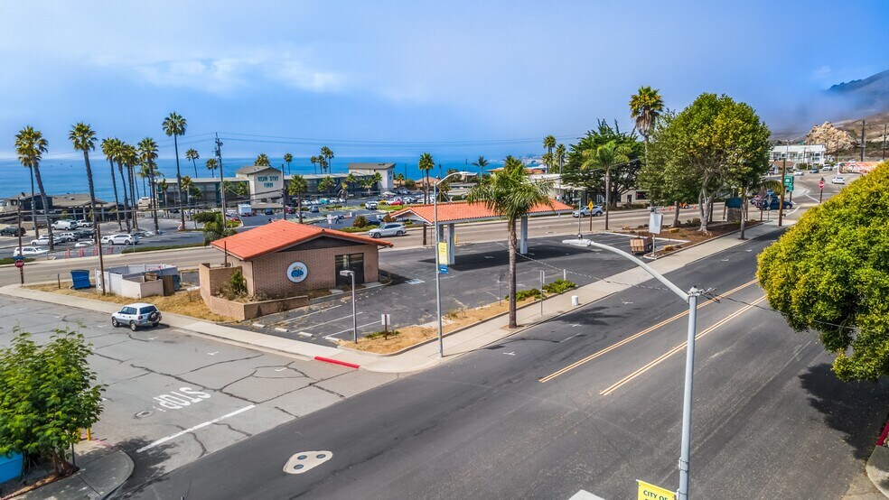 More Photos Of 1481 Price St, Pismo Beach Service Station For Sale