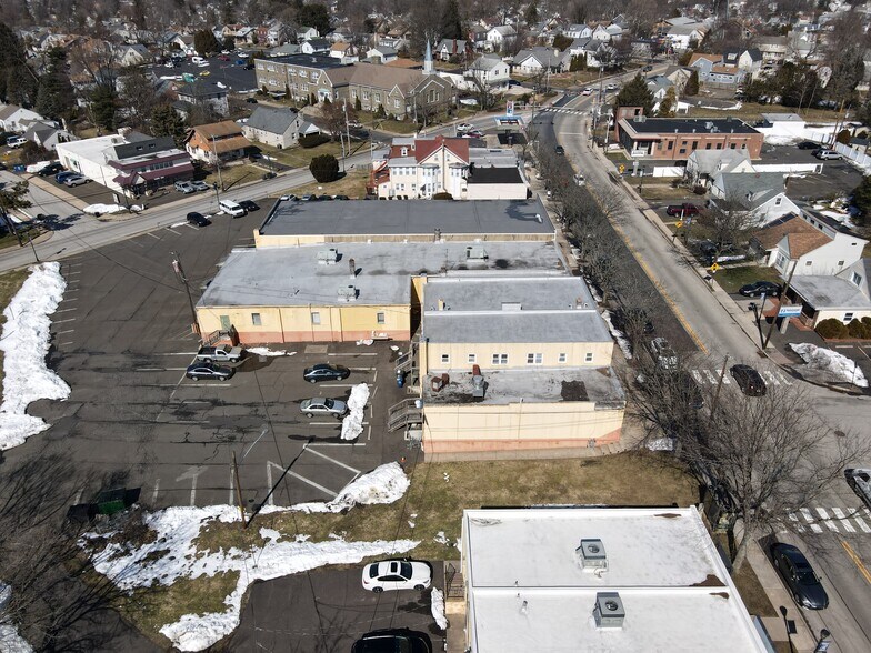 More Photos Of 1180 Easton Rd, Abington Storefront Retail Office For Sale