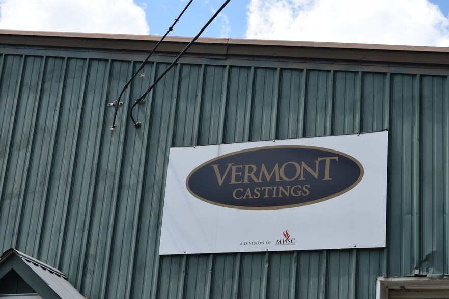 More Photos Of 62 Vermont Castings Way, Bethel Warehouse For Sale