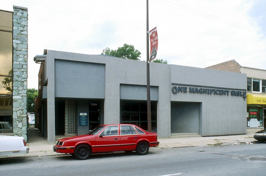 Primary Photo Of 7020-7022 W North Ave, Chicago Medical For Lease