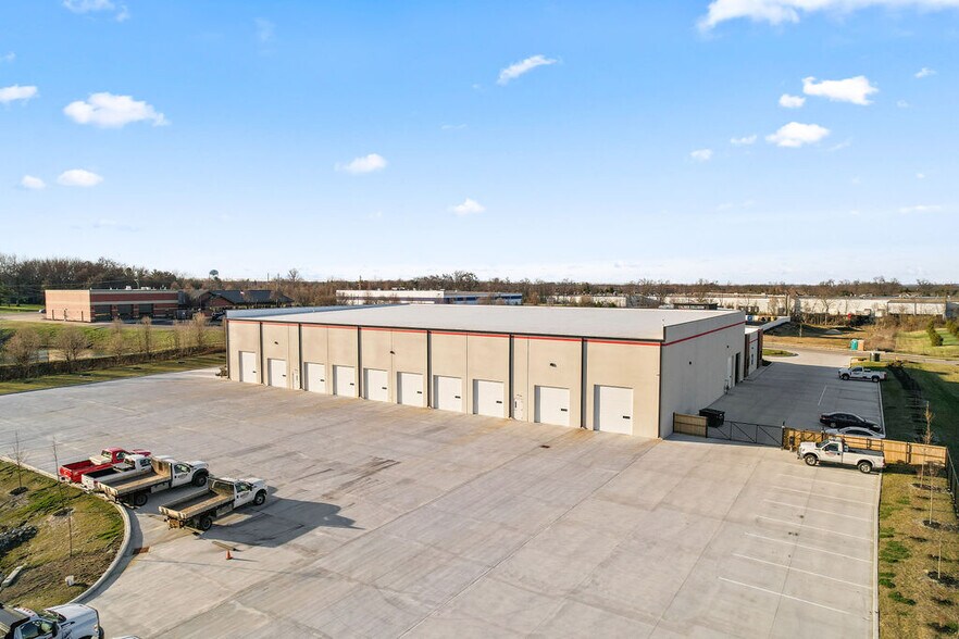 More Photos Of 4889 Alliance Dr, Mason Distribution For Sale