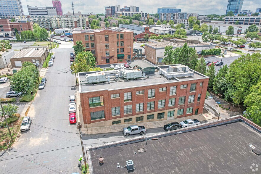More Photos Of 421 Penman St, Charlotte Loft Creative Space For Lease