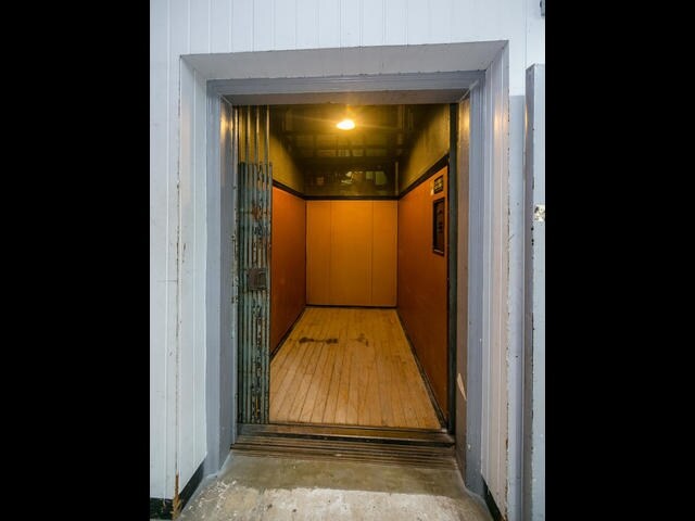 More Photos Of 1051 Broad St, Augusta Storefront For Sale