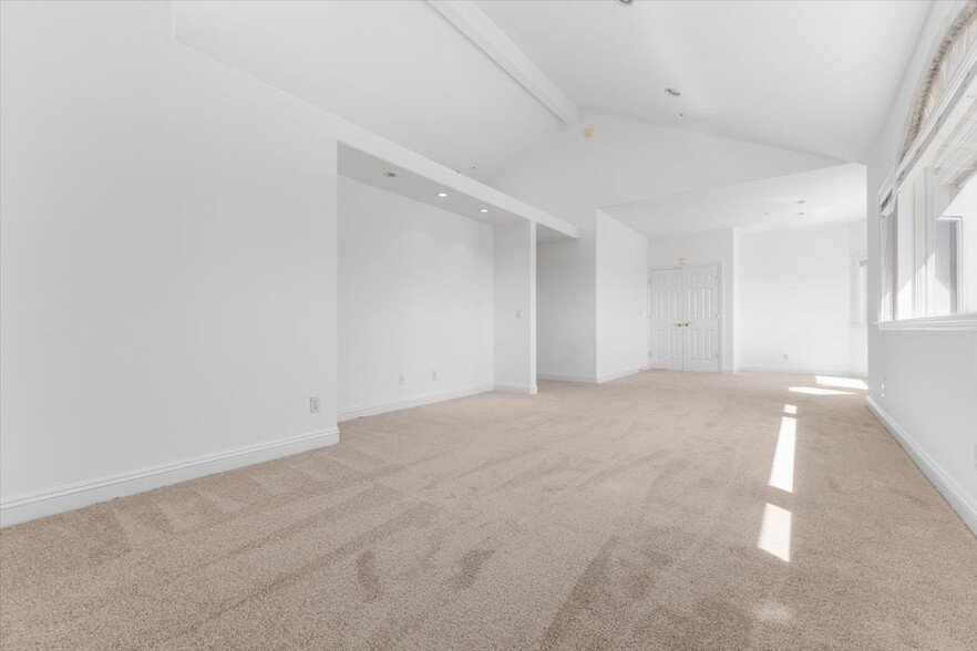 More Photos Of 4076-4080 Old Redwood Hwy, Santa Rosa Winery Vineyard For Sale