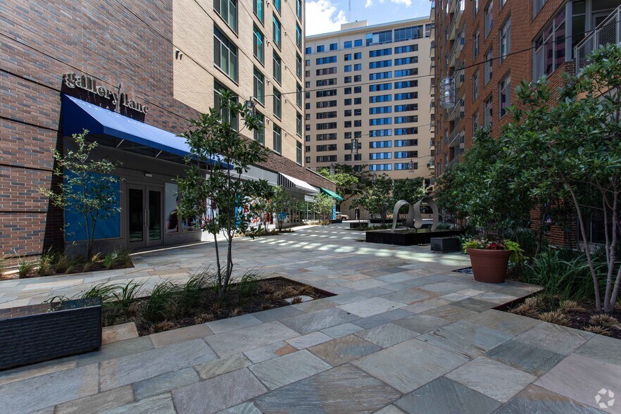 More Photos Of 4800 Auburn Ave, Bethesda Apartments For Lease