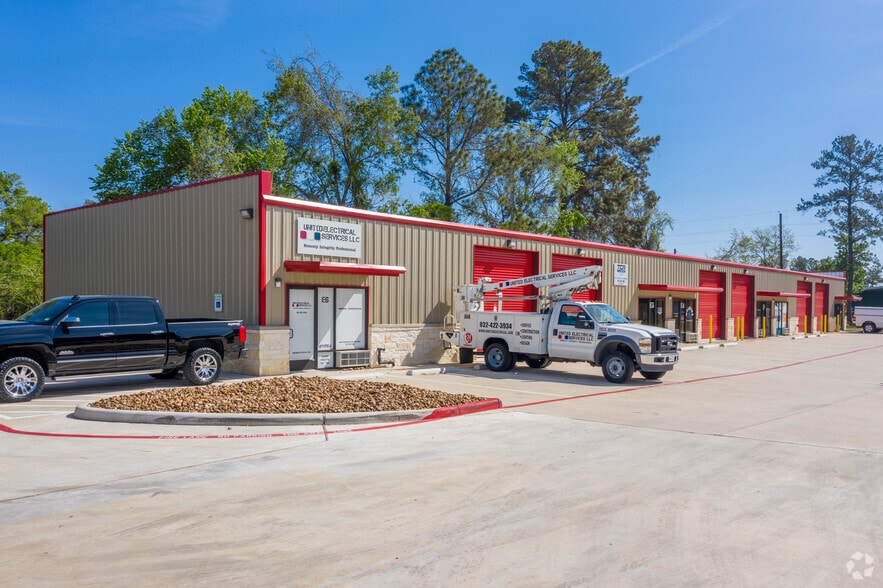 Primary Photo Of 11412 Spring Cypress Rd, Tomball Unknown For Lease