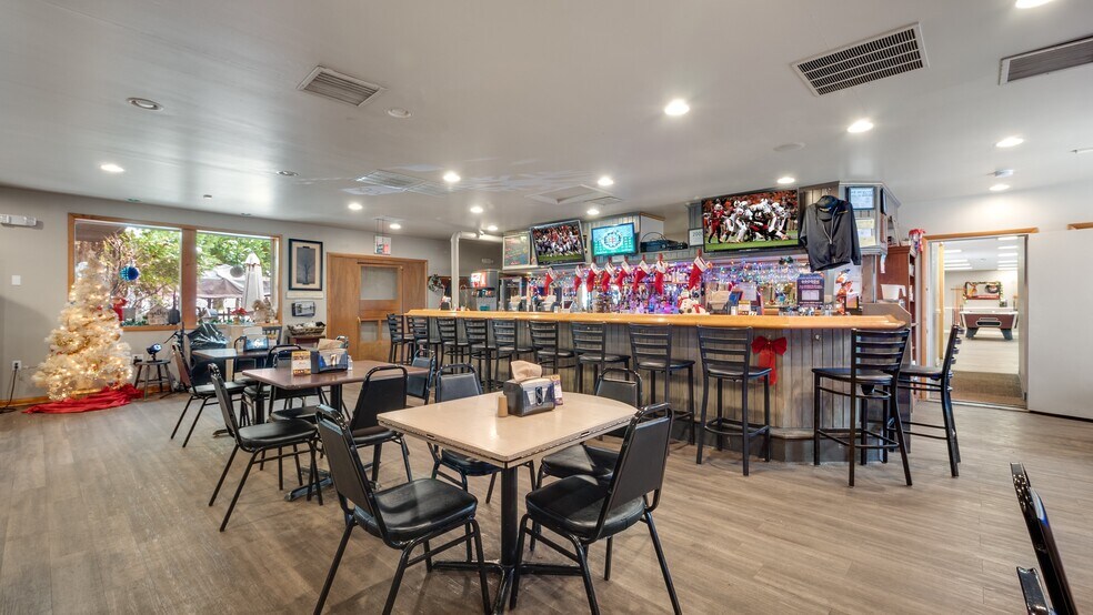More Photos Of 12227-12229 Seymour Rd, Grass Lake Restaurant For Sale