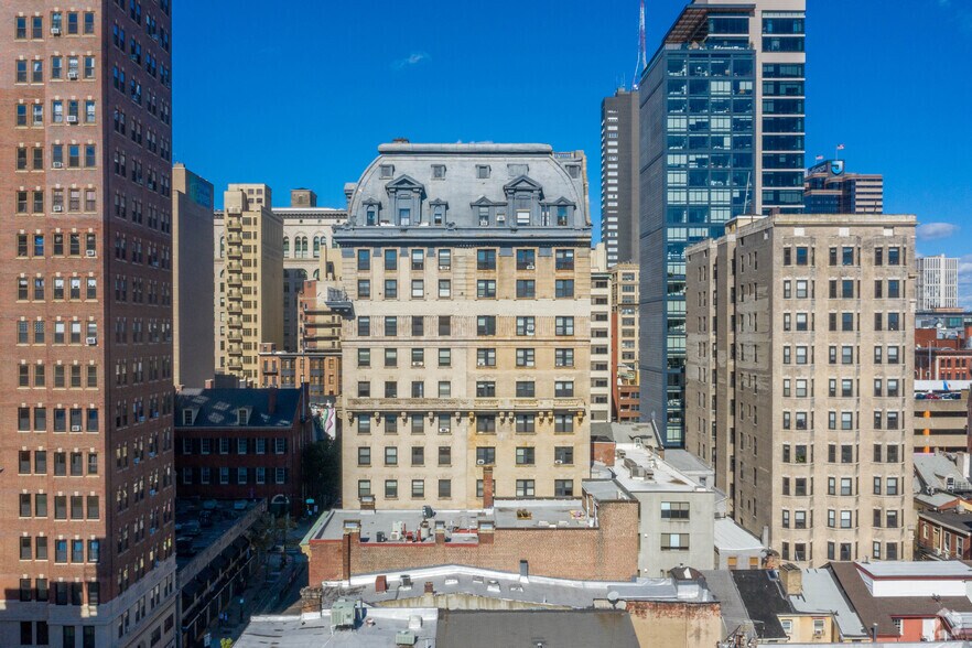 More Photos Of 201 S 13th St, Philadelphia Apartments For Lease