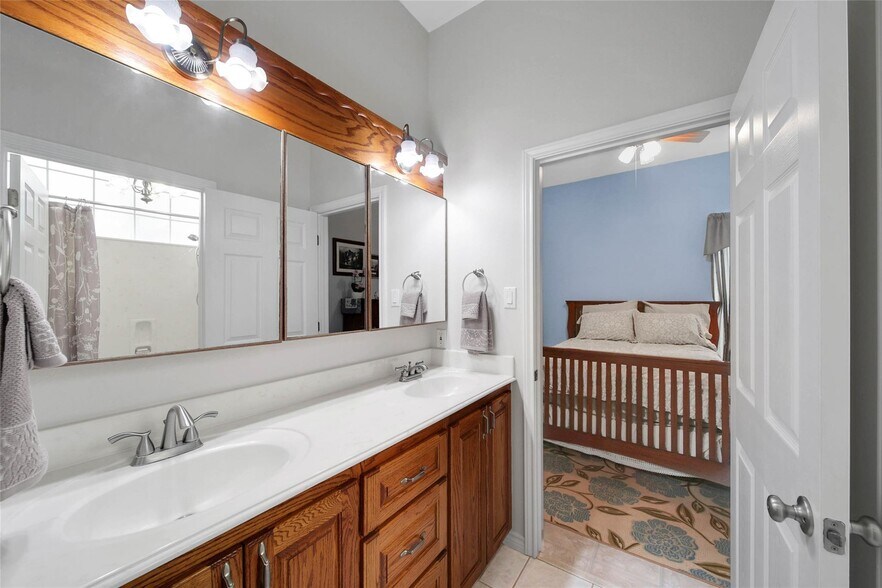 More Photos Of 128 Duke Rd, Bedias Land For Sale