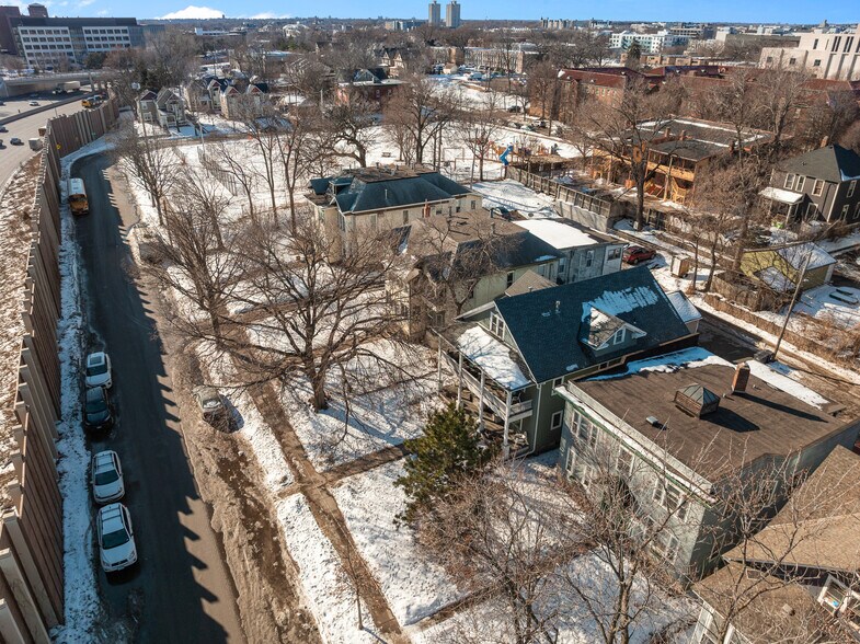 More Photos Of 2420 4th Ave S, Minneapolis Apartments For Sale