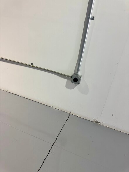 More Photos Of 1230 N US Highway 1, Ormond Beach Flex For Lease