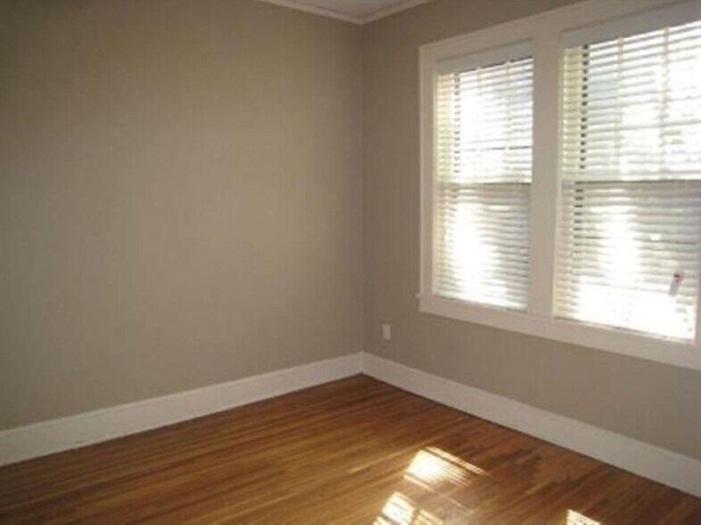 More Photos Of 23 S McLean Blvd, Memphis Apartments For Sale