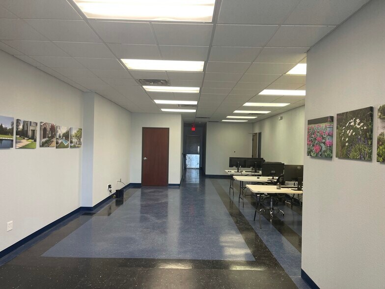 More Photos Of 3040 E Meadows Blvd, Mesquite Light Distribution For Sale