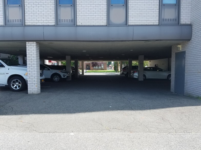 More Photos Of 2116 Merrick Ave, Merrick Medical For Lease