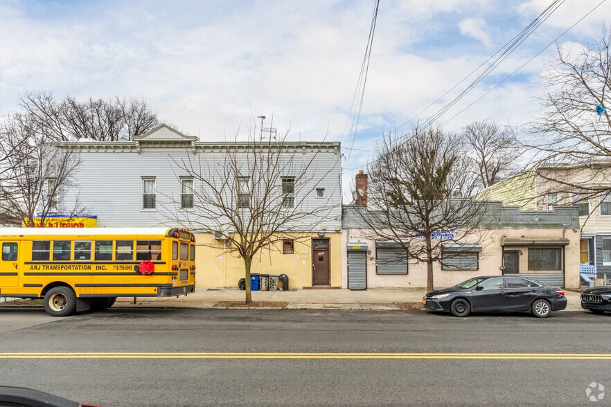 More Photos Of 3602 Clarendon Rd, Brooklyn Storefront Retail Residential For Lease