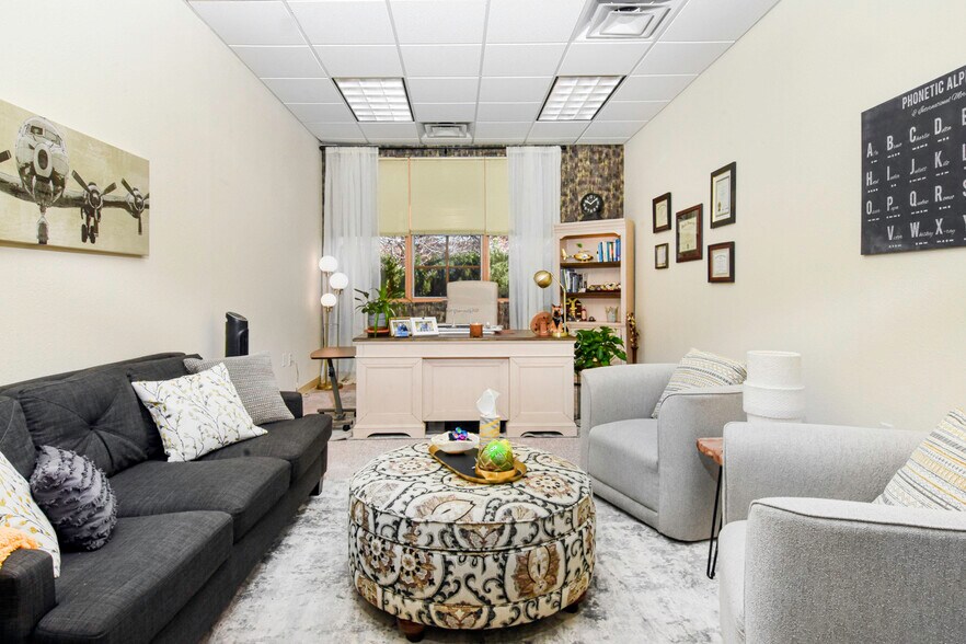 More Photos Of 88 Inverness Cir E, Englewood Office For Sale