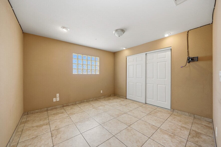 More Photos Of 66337 Pierson Blvd, Desert Hot Springs Office For Sale