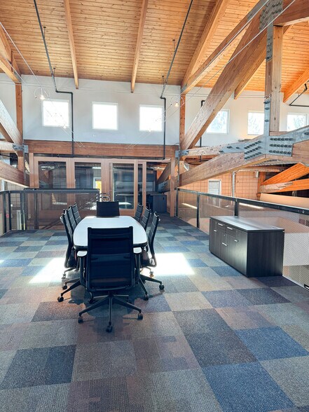 More Photos Of 8814 Horizon Blvd NE, Albuquerque Loft Creative Space For Lease