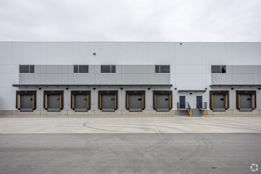 More Photos Of 3481 Mt Lehman Rd, Abbotsford Unknown For Lease