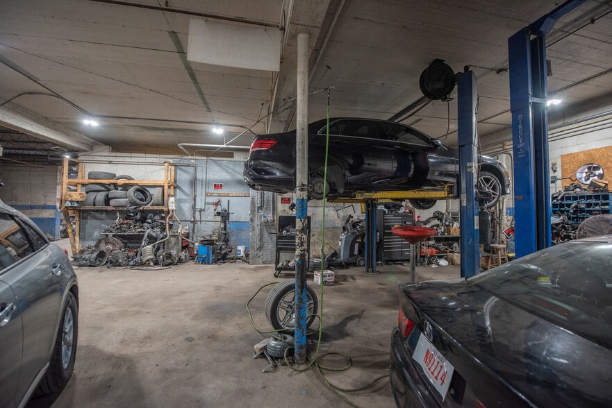 More Photos Of 2838 Bladensburg Rd NE, Washington Service For Lease