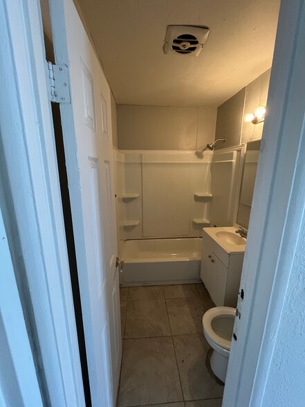 More Photos Of 2204 Sunrise Ave, Las Vegas Apartments For Sale