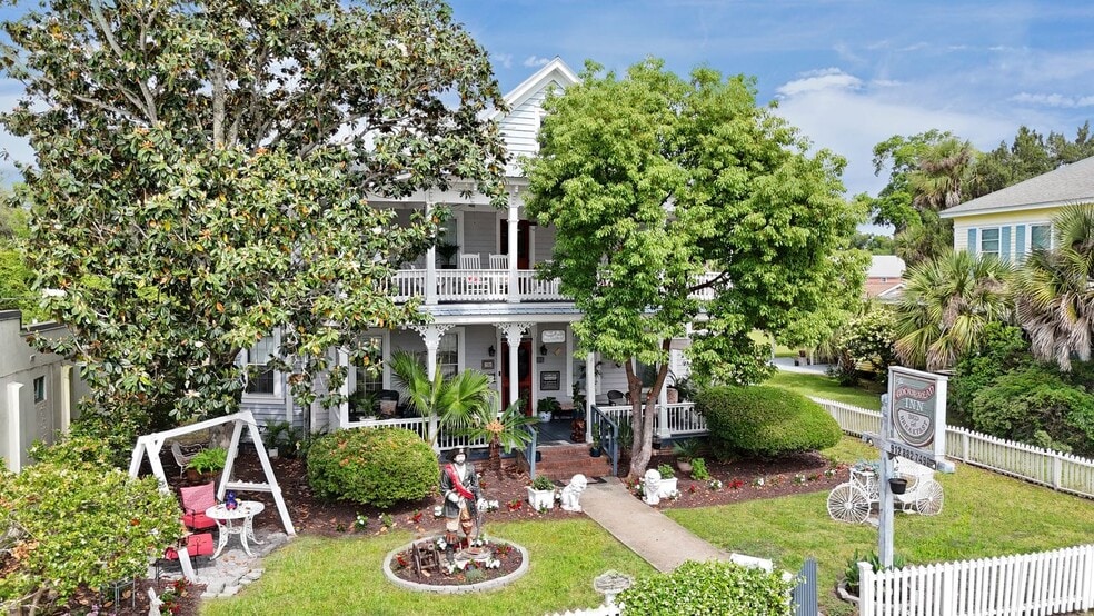More Photos Of 209 Osborne St, Saint Marys Flex For Sale
