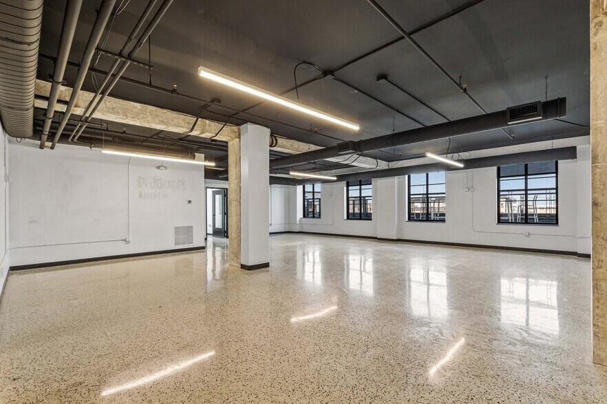 More Photos Of 118 N Broadway, Fargo Office For Sale