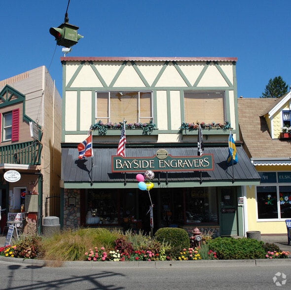 More Photos Of 18978 Front St, Poulsbo Storefront Retail Office For Sale
