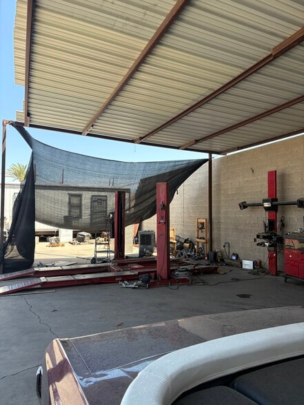 More Photos Of 4420 S 16th St, Phoenix Industrial For Sale